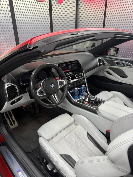 BMW M8 Cabrio