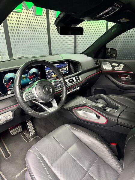 Mercedes-Benz GLS 400d AMG