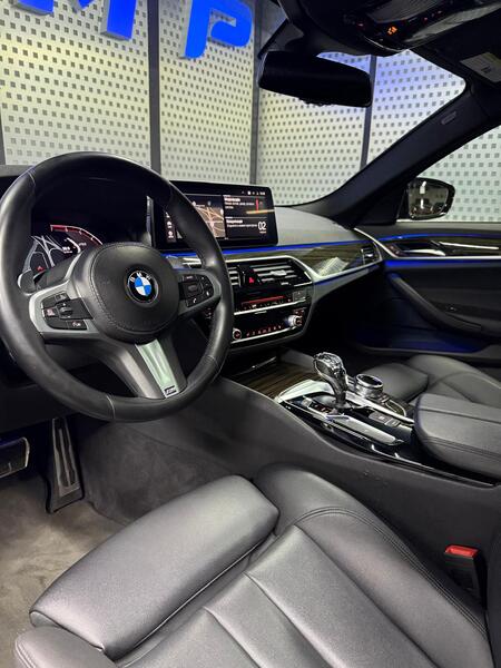BMW 5 xDrive
